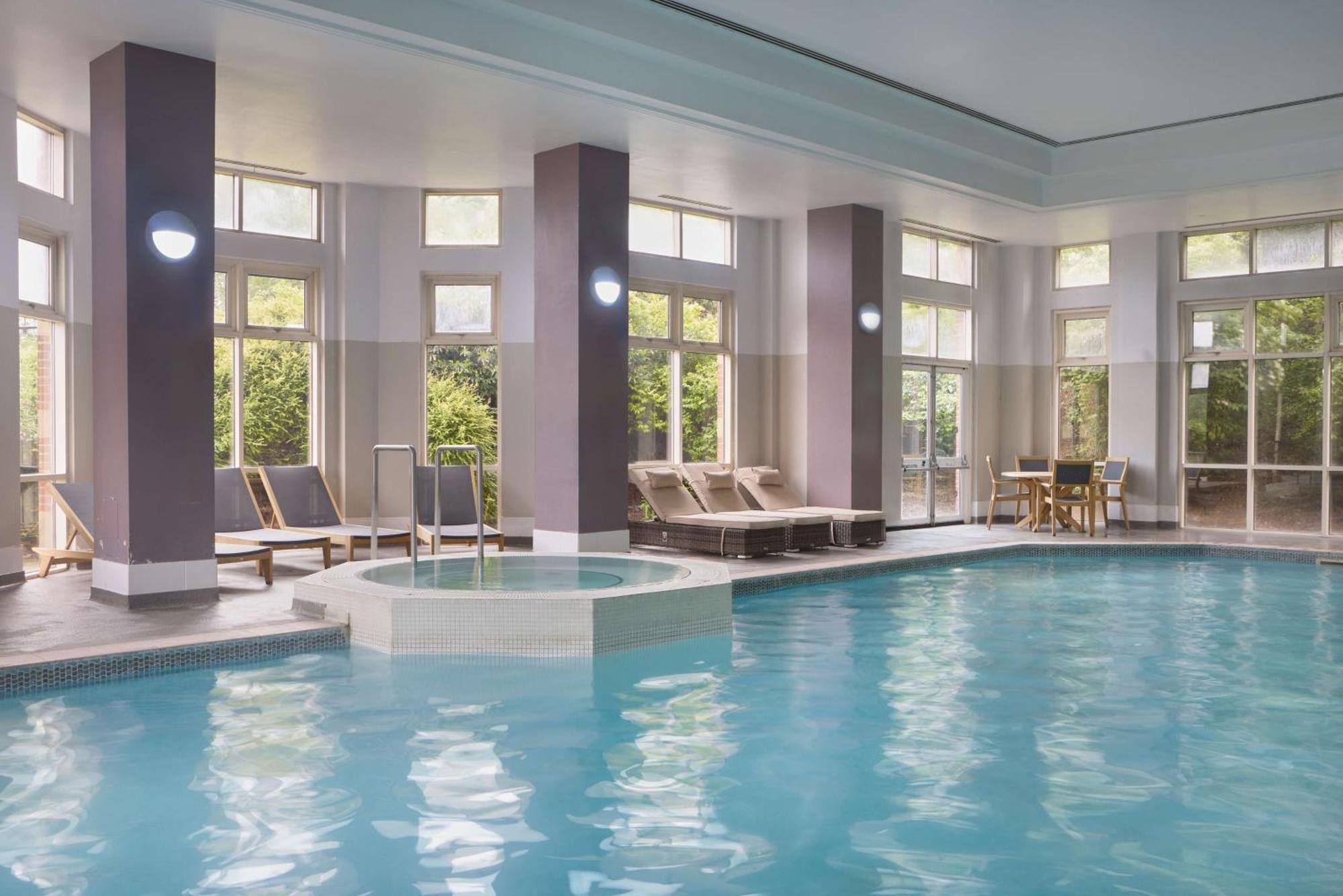 Hotel Doubletree By Hilton Dartford Bridge Exteriér fotografie